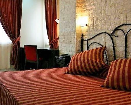 Hotel Oran Center ภายนอก รูปภาพ